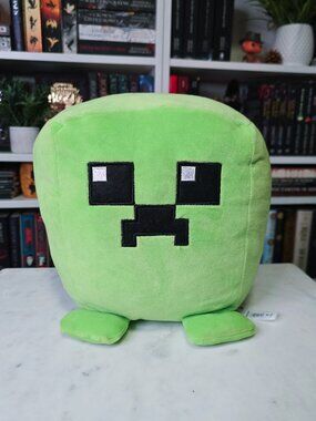 MINCRAFT Creeper Cuutopia plush 10" NWT